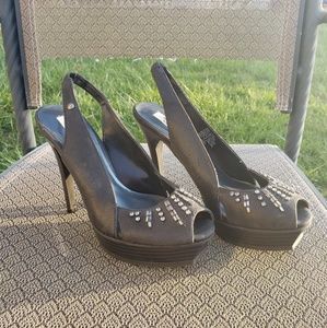 NWOT Vera Wang Peep Toe Heels